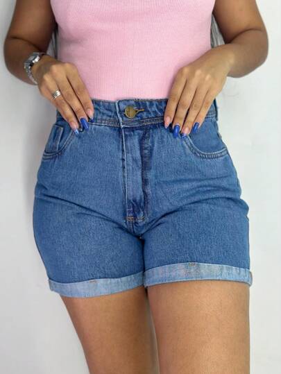 Short Mom jeans, lisos e com detalhes