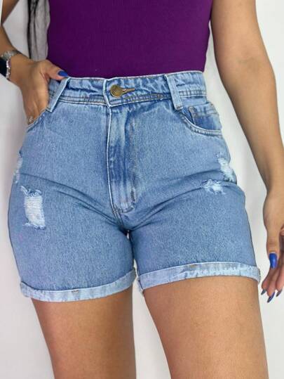 Short Mom jeans, lisos e com detalhes