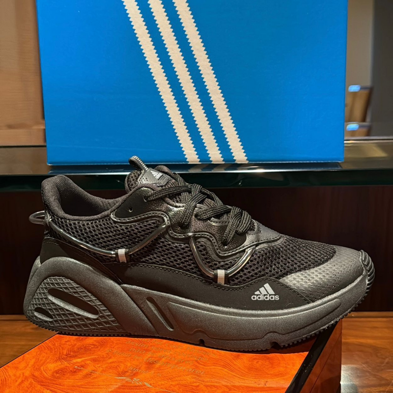 Tênis Unissex ADIDAS LXCON em Promoção