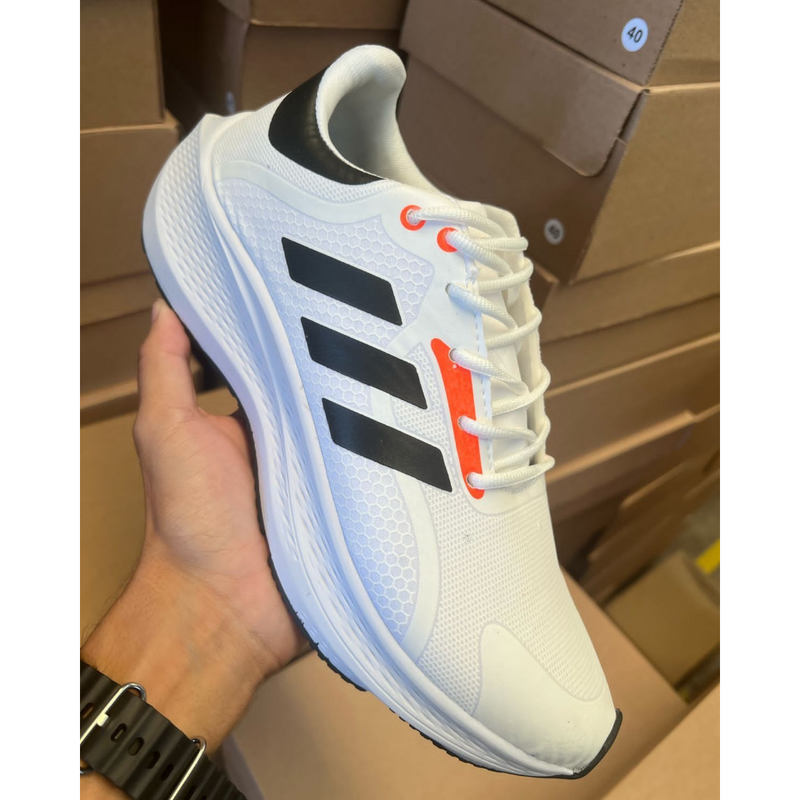 Tênis Adidas Zoom – Estilo e Conforto