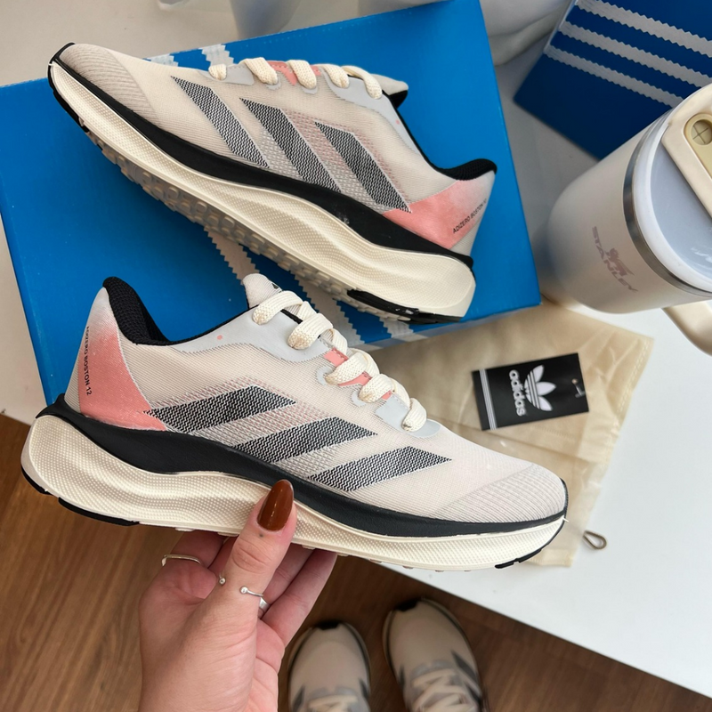 Tênis Adidas Adizero Boston 12 – Ultra Leve | Lançamento Bege-Preto