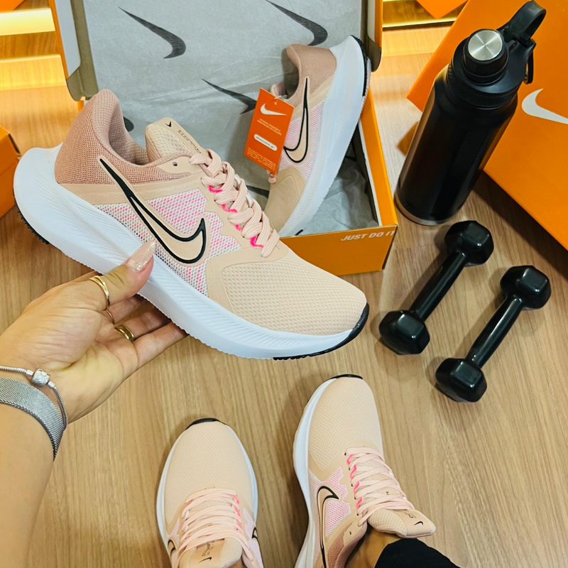 Tênis Nike Running Dowshift 11 – Pink
