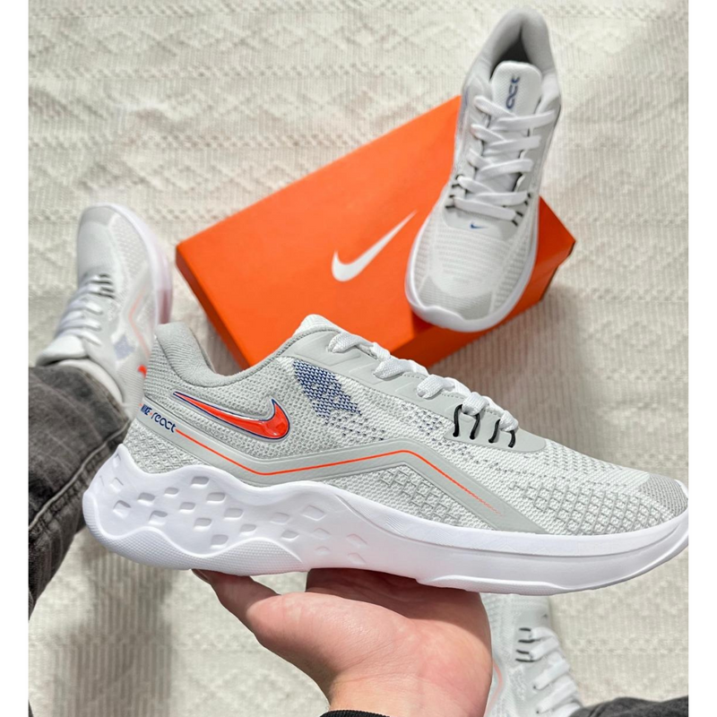 Tênis Nike React – Branco com Laranja