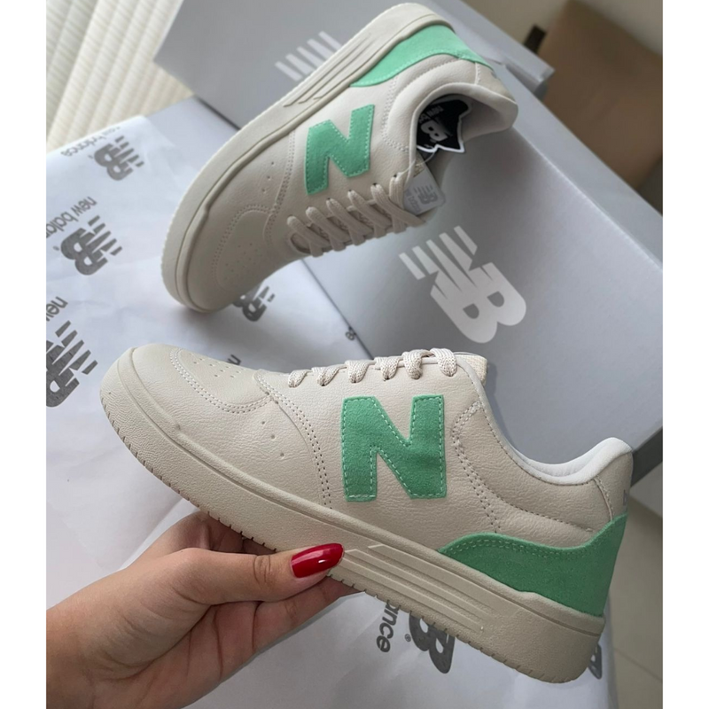 Tênis New Balance BB80