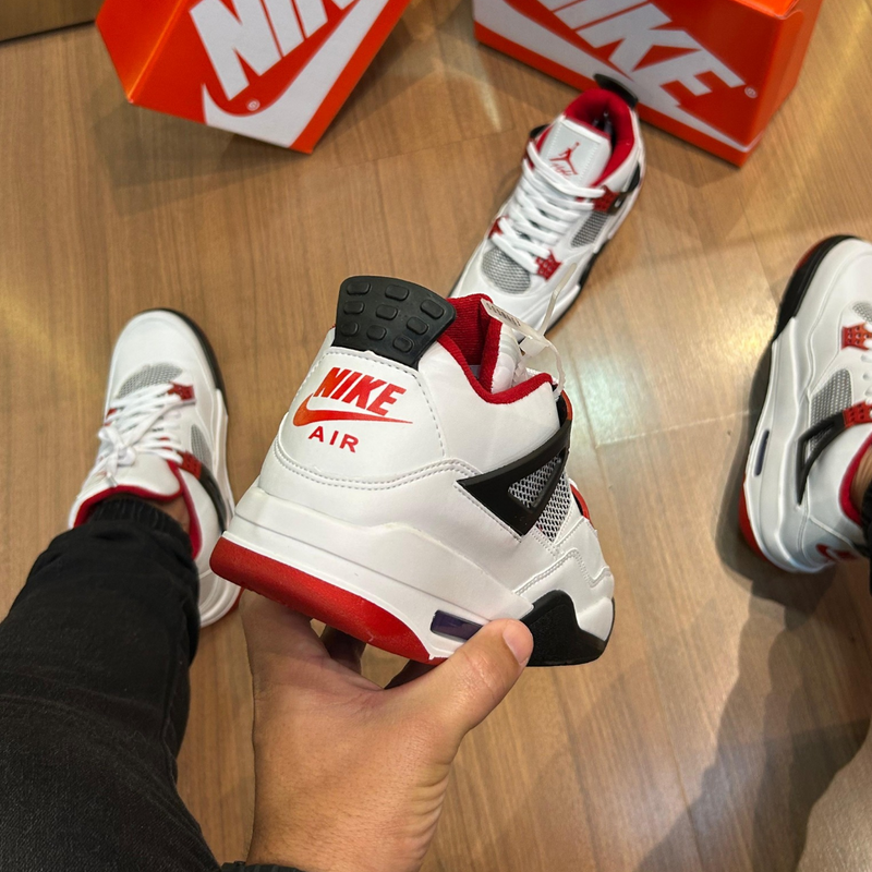 Bota Jordan 4 Branco Vermelho – Estilo Exclusividade e Conforto