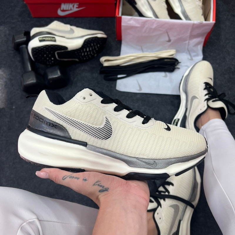 Nike Air ZoomX Invincible Run 3 – Primeira Linha