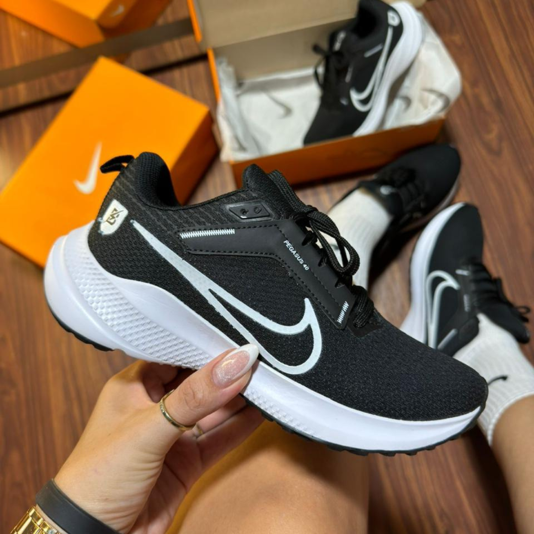 Tênis Masculino Feminino Nike Pegasus Preto Branco