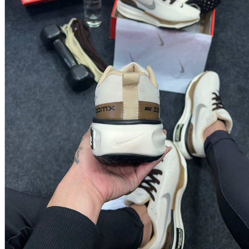 Tênis Nike Air Max Zoom X Invincible Run 3 – Primeira Linha