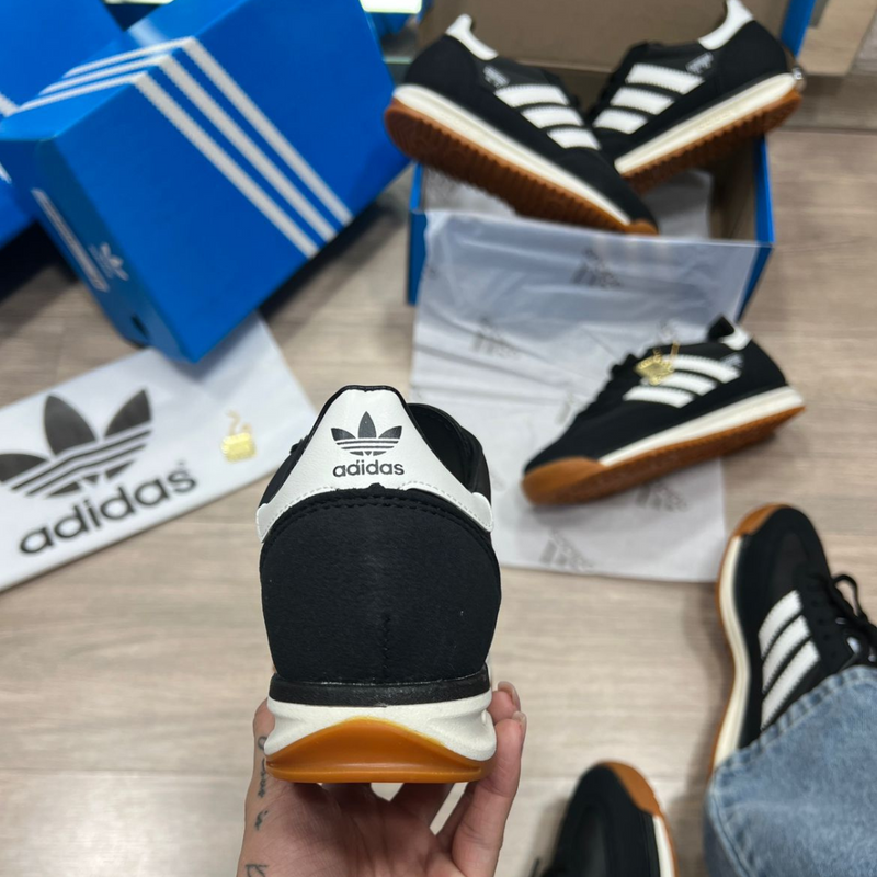 Tênis Adidas SL Premium – Preto Camurça Feminino