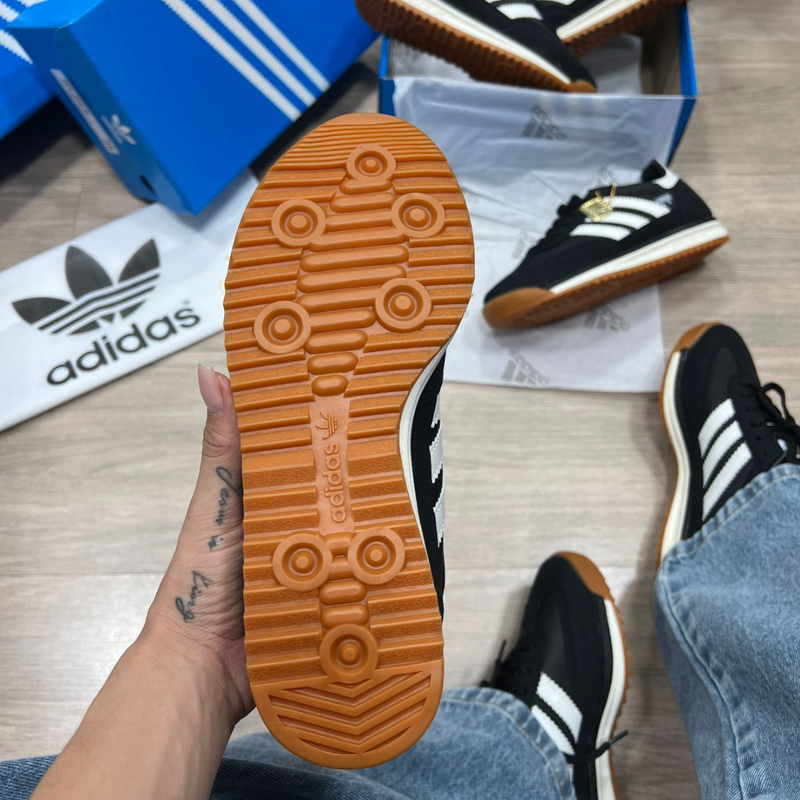 Tênis Adidas SL Premium – Preto Camurça Feminino