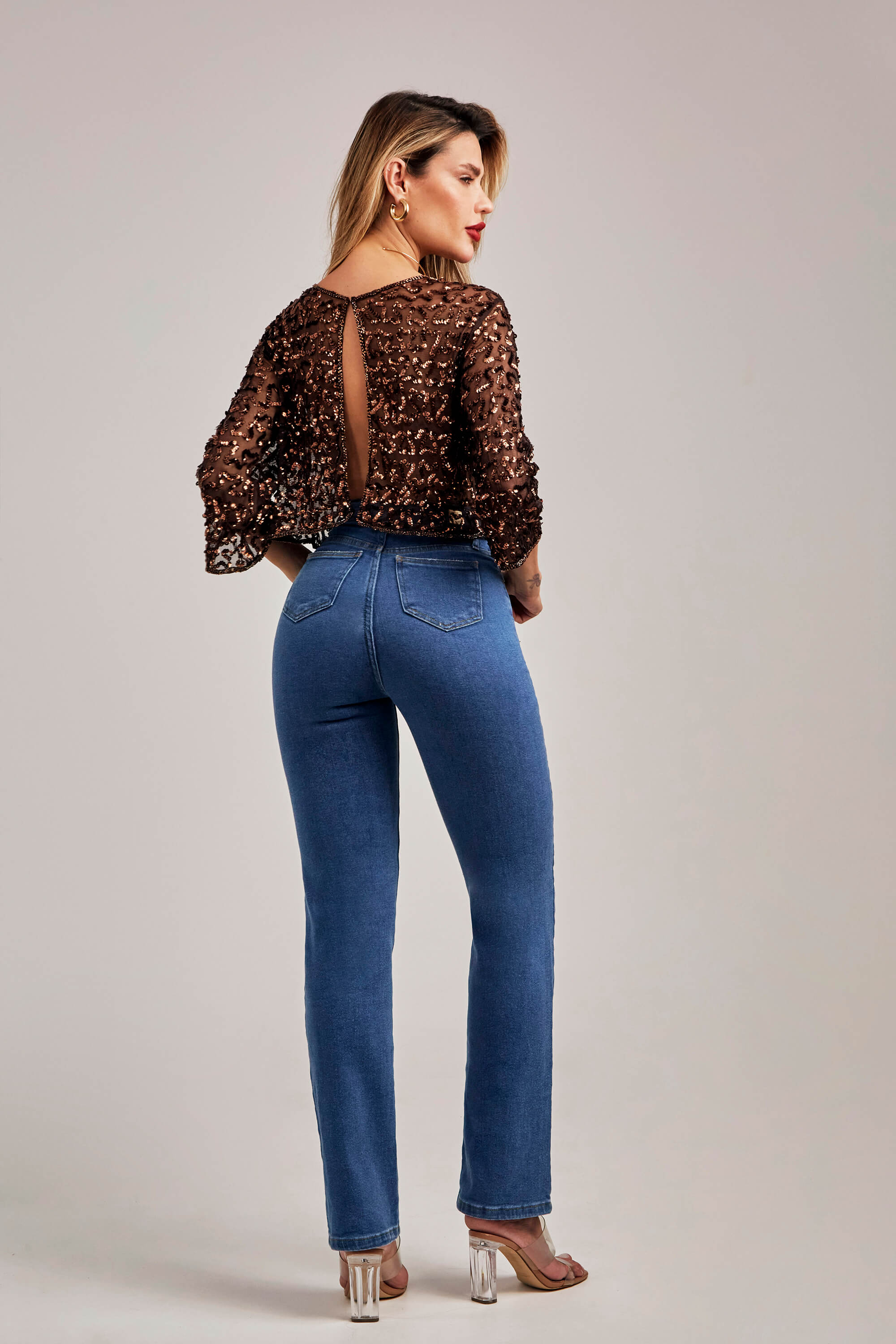 Calça Jeans Modeladora Reta Clássica Cós Super Alto