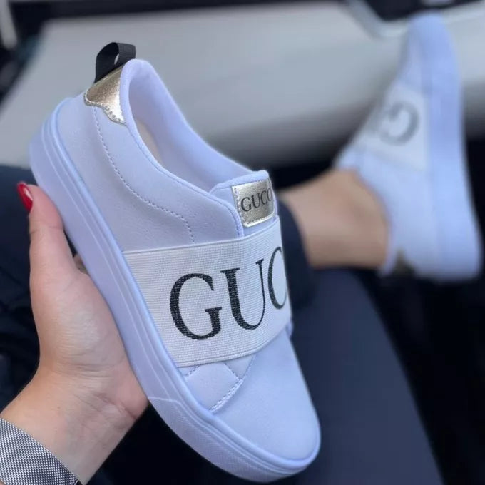 Tênis casual Gucci, produto top , preço promocional.