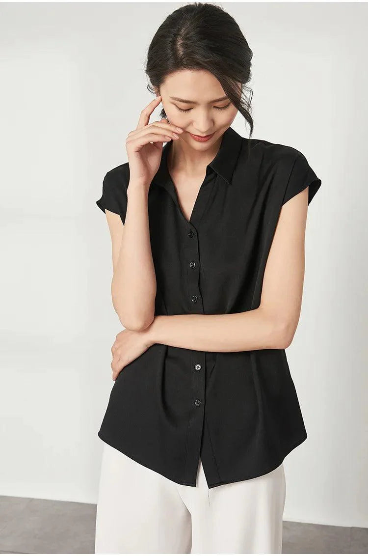 Blusa de Seda Manga Curta com Botões
