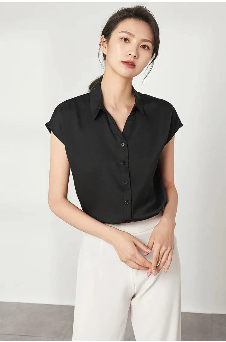 Blusa de Seda Manga Curta com Botões