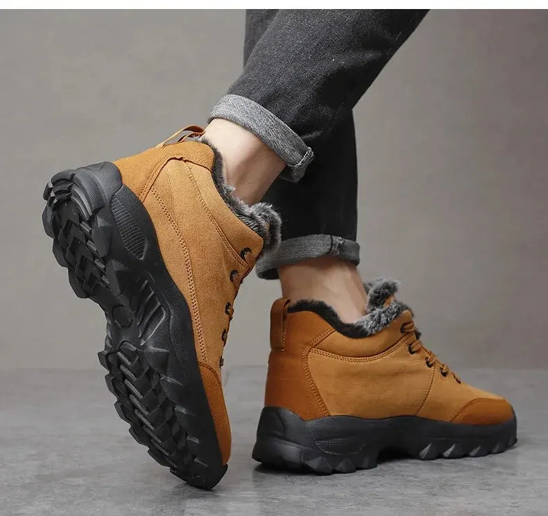 Bota de Couro Inverno Forrada Lã Windbreaker