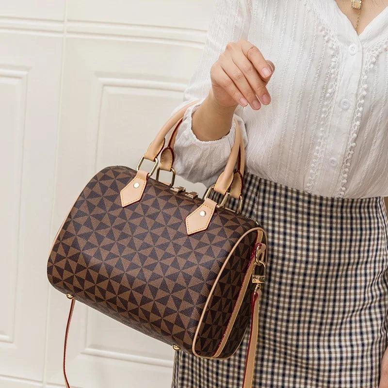 Bolsa de Couro Xadrez Vintage