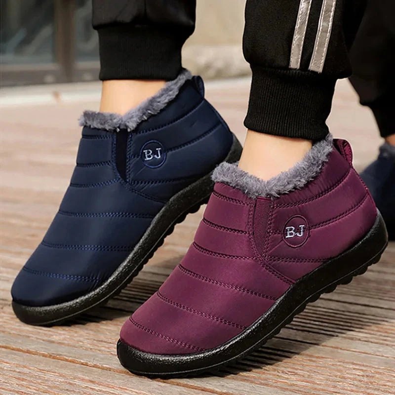 Bota feminina Invernal Cano Curto