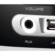 Radio Portatil Mondial Boombox Up Bivolt Usb Nbx13