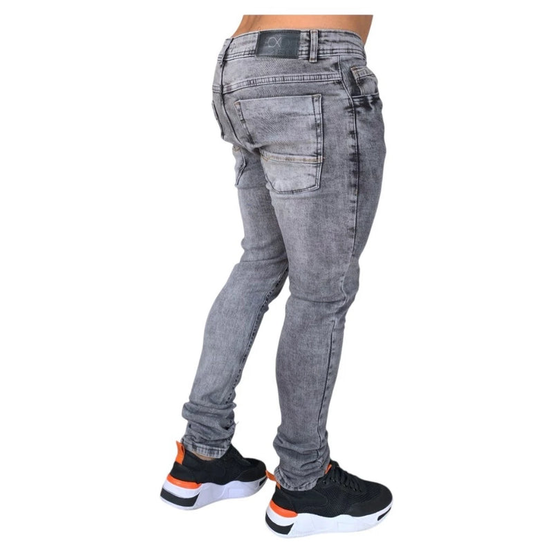 Calça Jeans Skinny com Elastano Destroyd