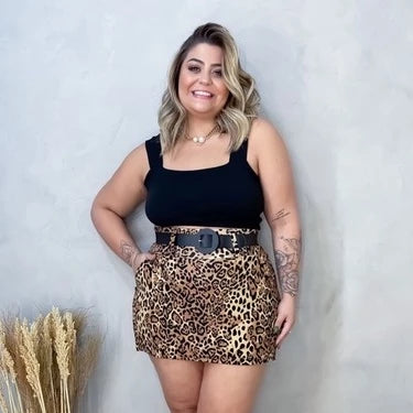 Conjunto Feminino Plus Size Blusa Cropped + Short Saia com Cinto - Conjuntinho Plus Moda Feminina.