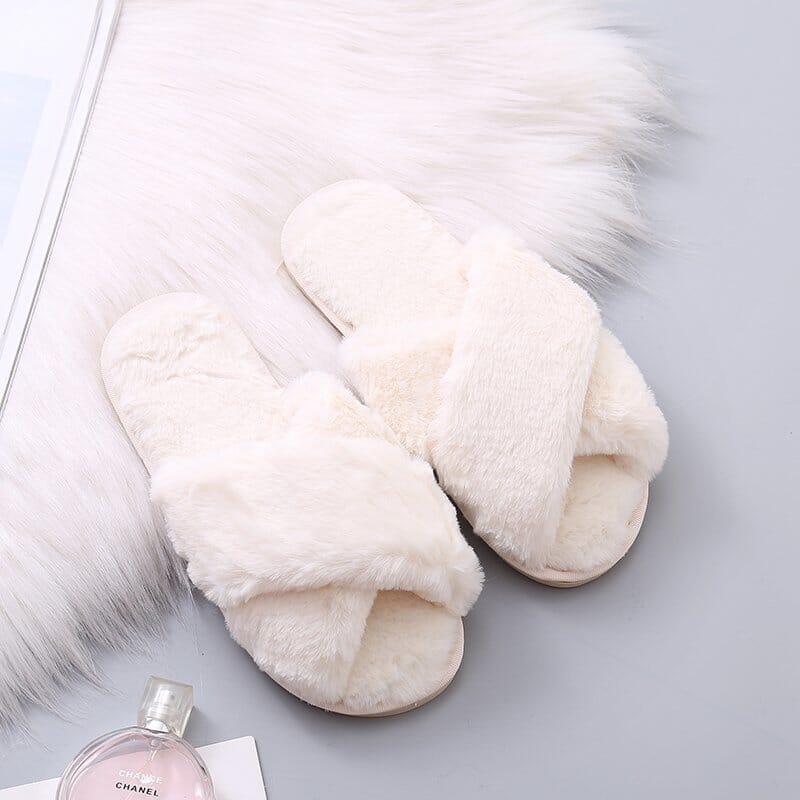 Pantufa Feminina em Plush para Inverno