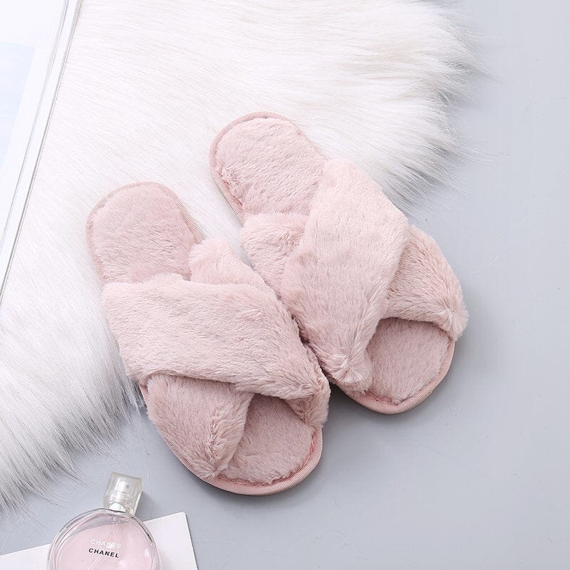 Pantufa Feminina em Plush para Inverno