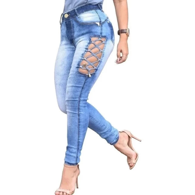 Calça Jeans Feminina Abertura Lateral Detalhe Transado Cós Alto